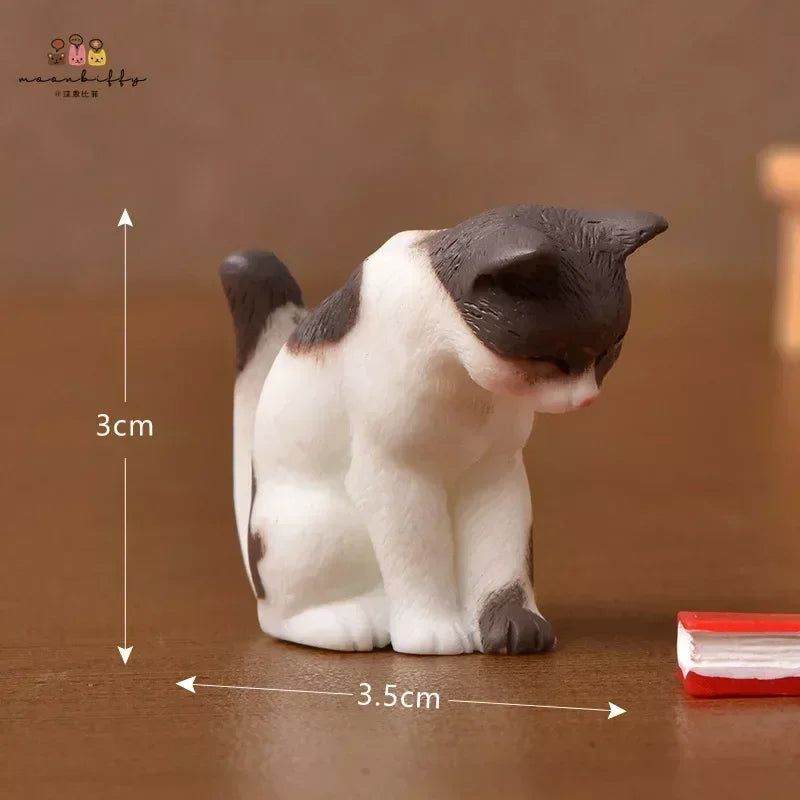 Resin Cat Miniature Decor